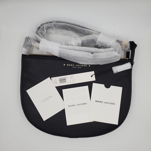 Marc Jacobs Supple Black Leather Cross Body Bag BNWT - Picture 9 of 10